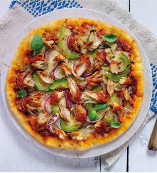 Spicy Tomato Mackerel and Pepper Pizza