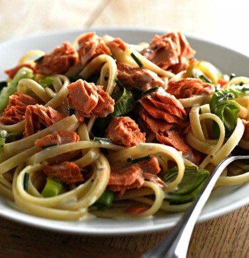 Red Salmon Linguine